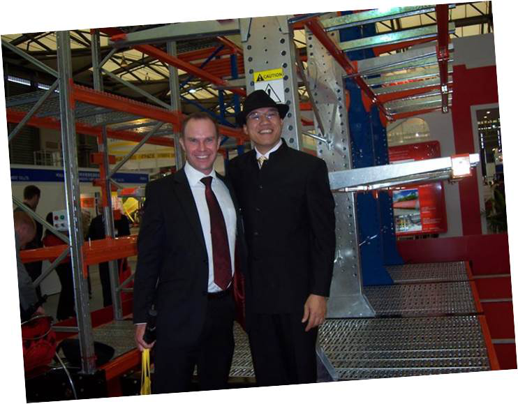 2010 سيمات معرض